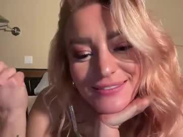 girl cam all day rosykat image #8338438