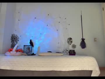 girl cam all day jeangreybianca image #3022859