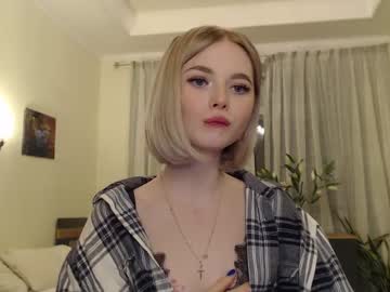 girl cam all day yvaine777 image #835422