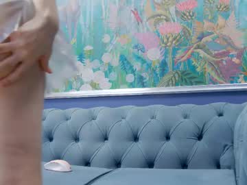 girl cam all day kriskras__ image #9160250