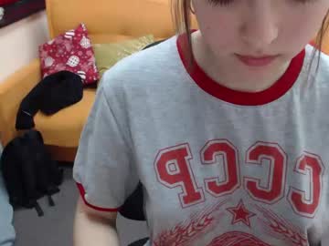girl cam all day caramelelechka image #2004840