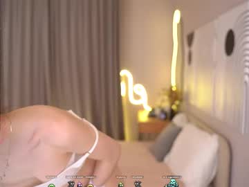 girl cam all day happyvivy image #9033090