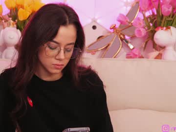girl cam all day taanni_bc image #6237404