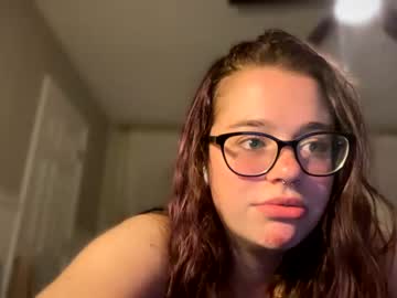 girl cam all day krissykream69 image #6882481