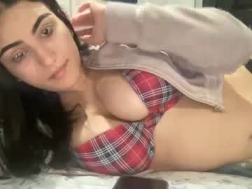 girl cam all day missyj1 image #1025041