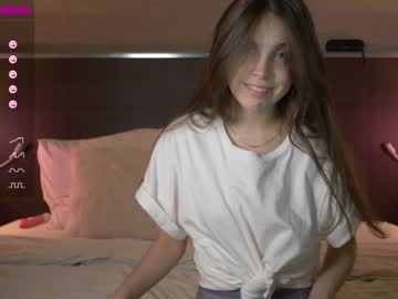 girl cam all day wearehottest image #589021