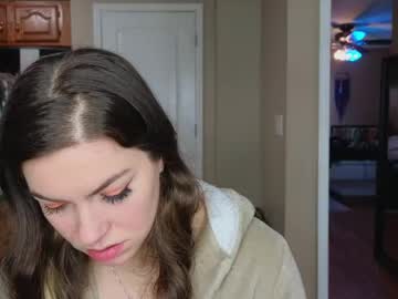 girl cam all day chroniclove image #8908572