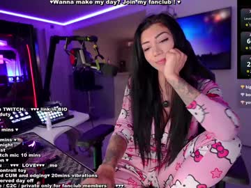 girl cam all day evelyne92 image #8681436