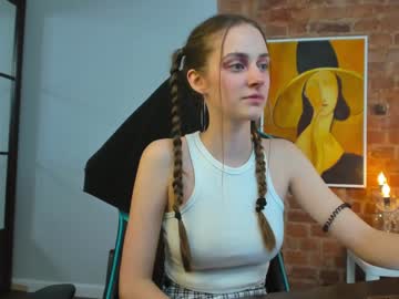 girl cam all day _vogue_ image #3746653