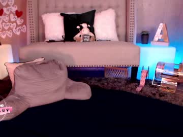 girl cam all day aubrilee image #1089076