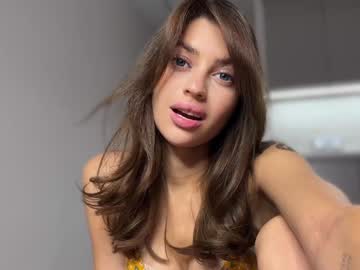 girl cam all day cuteelsa_ image #7342289
