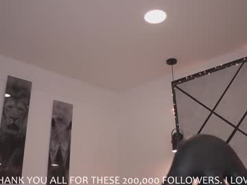 girl cam all day laura_roldan image #7274752