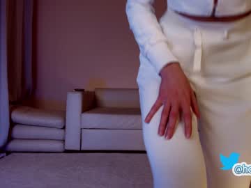girl cam all day hollyextra image #3382986