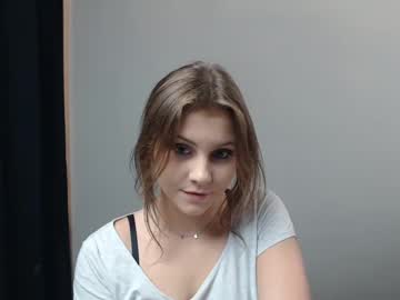 girl cam all day relax_nina image #293870