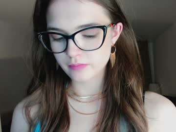 girl cam all day lilienblume image #8238019