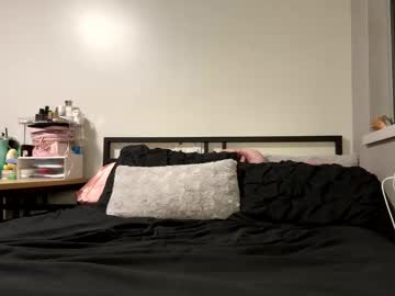 girl cam all day pprincesskyliee image #8712299