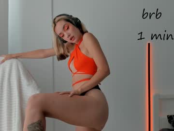 girl cam all day 2b_ image #8044459