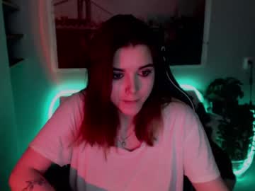 girl cam all day buble_qumble image #2062873