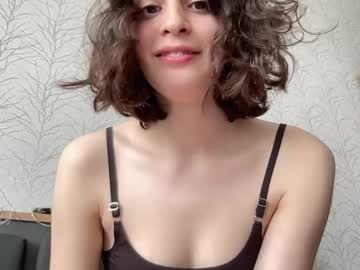 girl cam all day wonderland_stia image #9136007