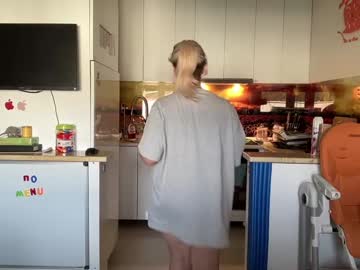 girl cam all day kiradivine image #4797640