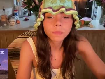girl cam all day lilyofearth image #6833894
