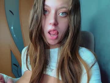 girl cam all day puff_witch image #8665337