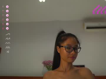 girl cam all day _lillilly_ image #3671978