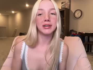 girl cam all day riababe image #5720728