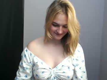 girl cam all day tara_mony image #1773982