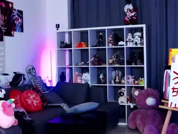 girl cam all day madnessalise image #519678