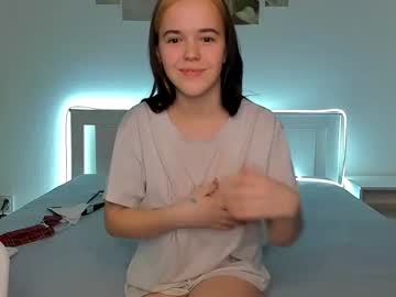 girl cam all day renee_whi image #3199080