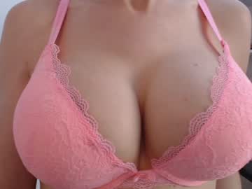 girl cam all day eat_mee_out image #2227096