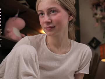 girl cam all day kateharrise image #8320567