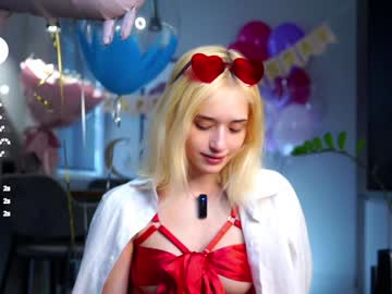 girl cam all day taitehambelton image #9159421