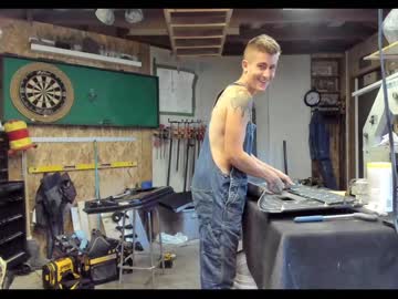 couple cam all day ryanrailer image #2400570