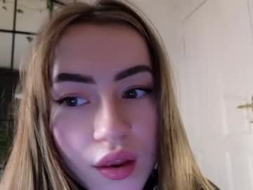 girl cam all day strawberryjamx image #5984068