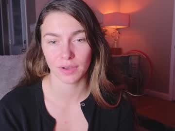 girl cam all day chroniclove image #7541121