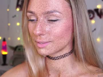 girl cam all day artease image #5571552