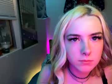 girl cam all day shiestykat999 image #7273753