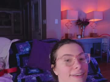 girl cam all day chroniclove image #7659978