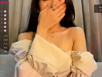 girl cam all day iminako image #1530009