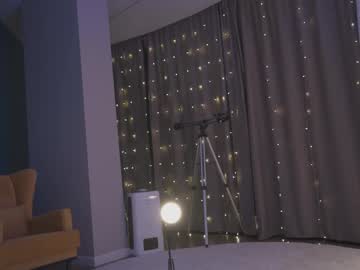 girl cam all day viaangel_ image #8365097