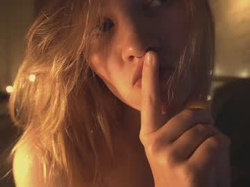 girl cam all day bibi_it_is image #2136075