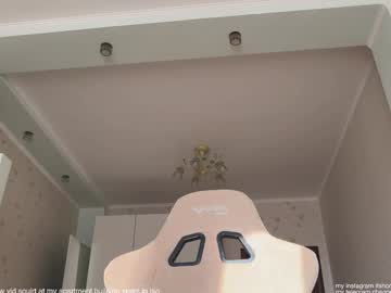 girl cam all day honey_sunshine image #7866020