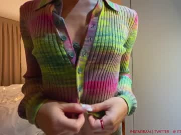 girl cam all day ksensational image #3378404