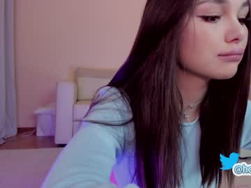 girl cam all day hollyextra image #3032298