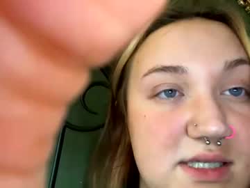 girl cam all day nicoleann7810 image #4170054