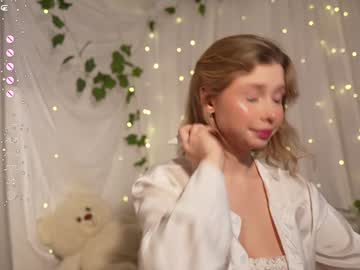 girl cam all day april_blush image #8571514