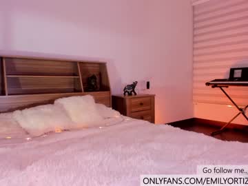 couple cam all day emilyortiz_ image #2529204