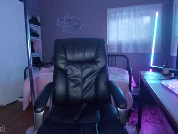 girl cam all day aynmarie image #7374813